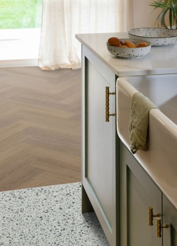 long-desktop-lr-12-1